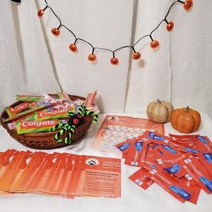 Colgate Kids Toothbrushes Toothpaste Halloween Trick or Treat Gift Bundle